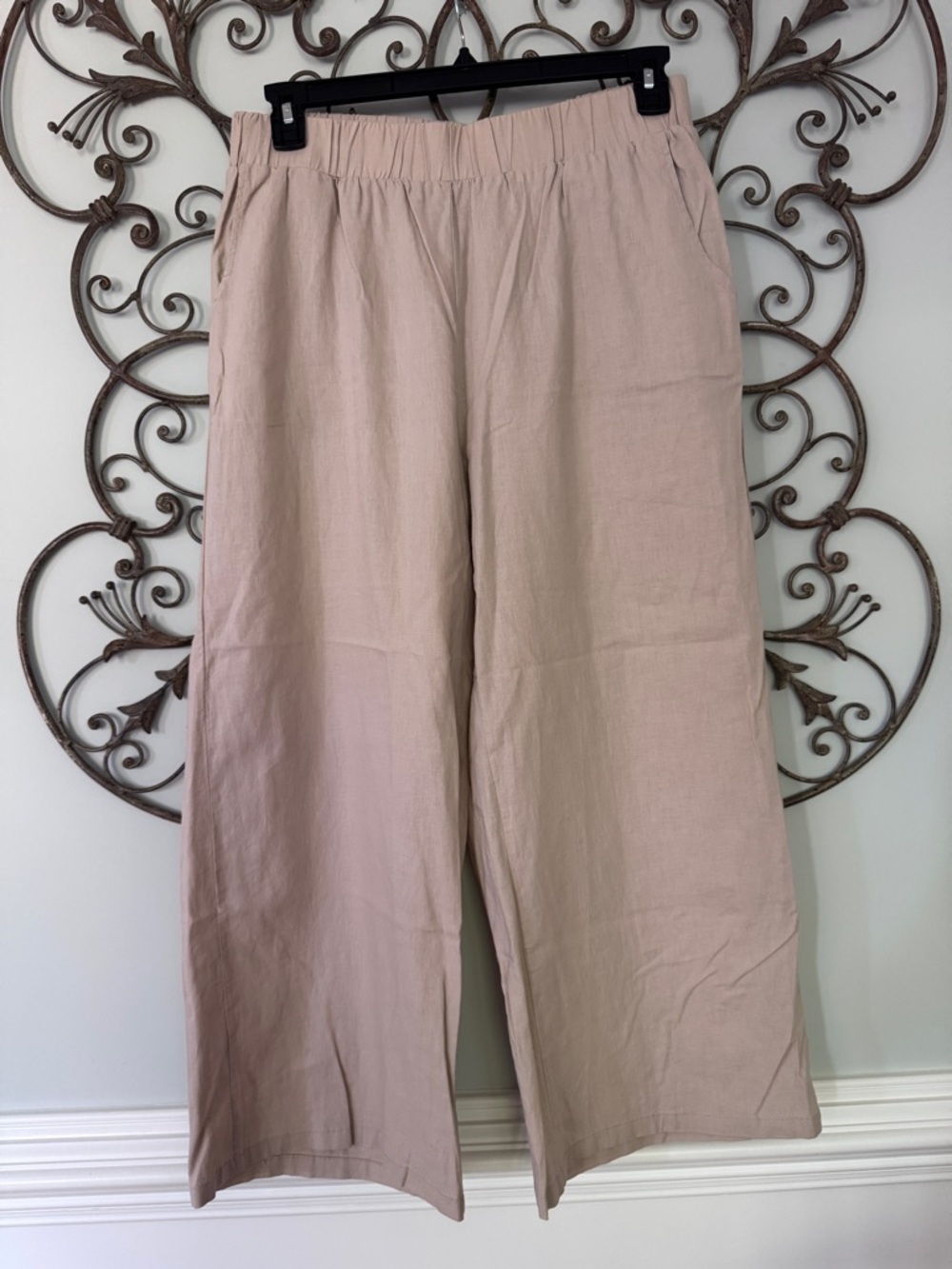 Cupid widely linen pants. Size L (XL) NWOT